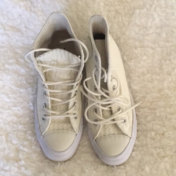 cream high top converse womens